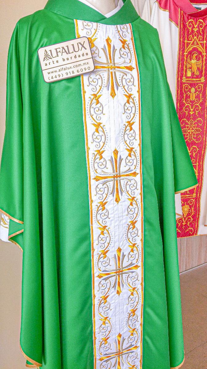 15 CARDENAL Verde Bandera 321 central 